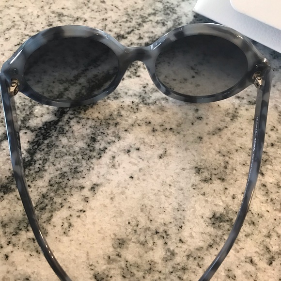 Michael Kors sunglasses - Picture 3 of 5